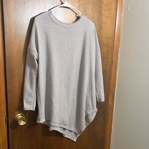 Beeson River Light Gray Asymmetrical Top